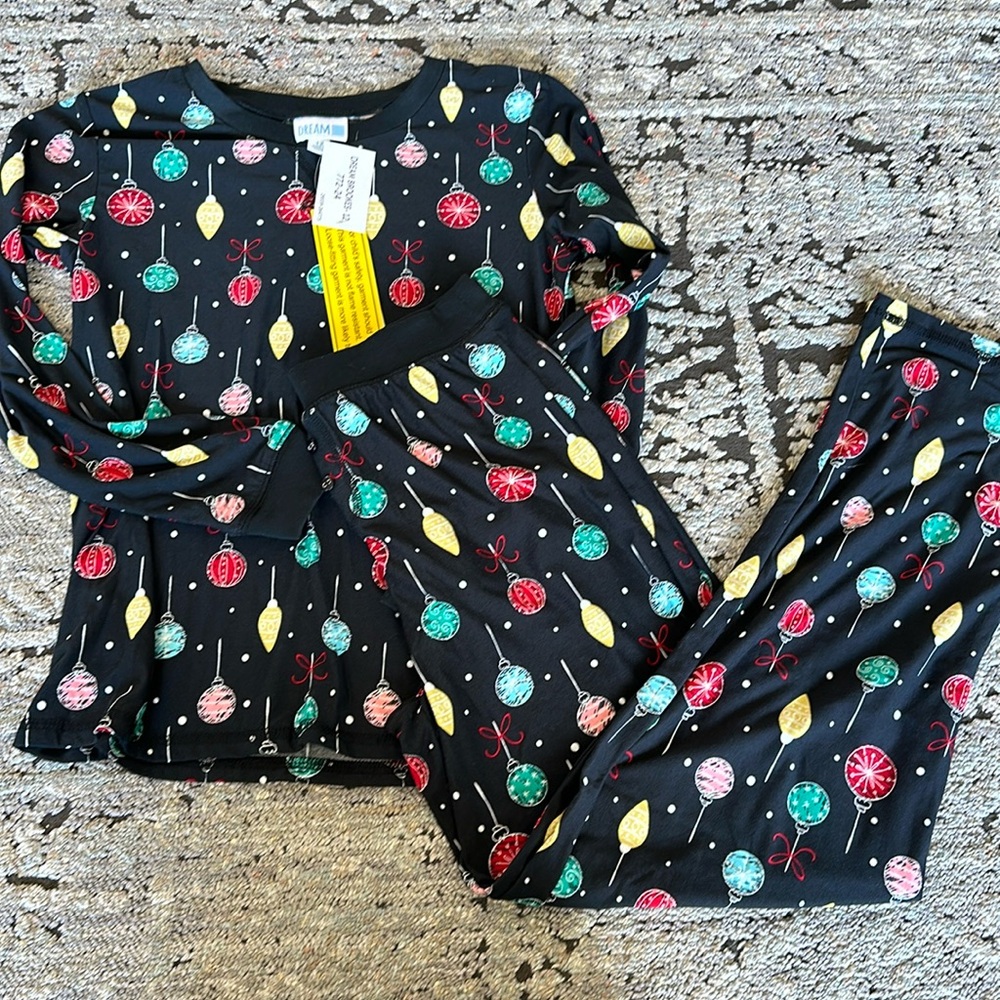 NWT Dream Collection Lularoe Brookes Set